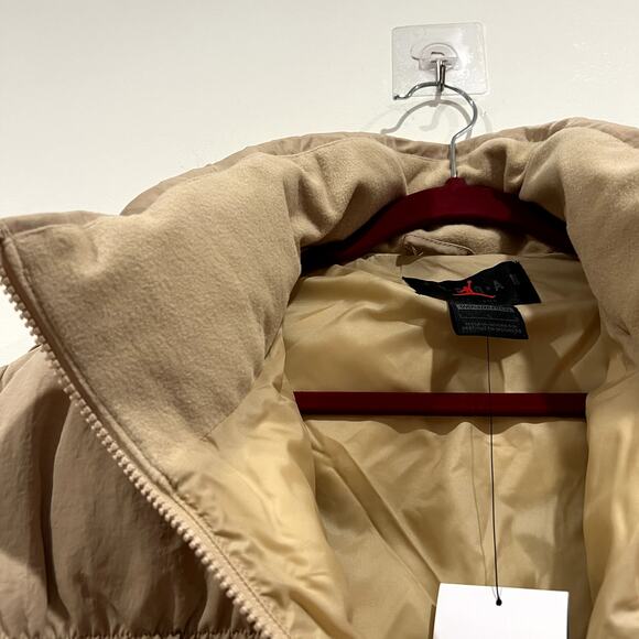 NIKE Air Jordan Water Repellent Nylon Puffer Jacket Puffer Jacket Size L - Picture 5 of 11